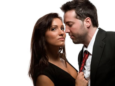 What Do Cheating Women Expect From A Discreet Affair